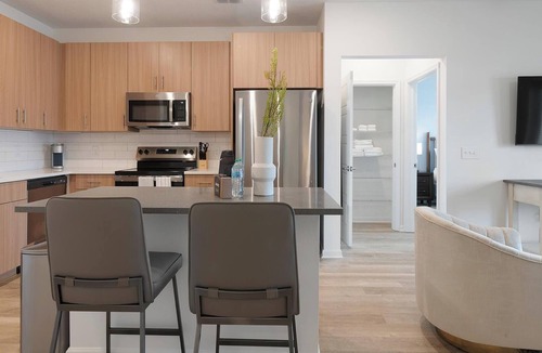Kissimmee Apartment | Landing | Stunning 2BD, Clubhouse, Gym