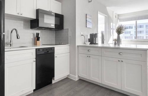 St. Petersburg Apartment | Landing | Stunning 1BD, Yoga Studio, Clubhouse