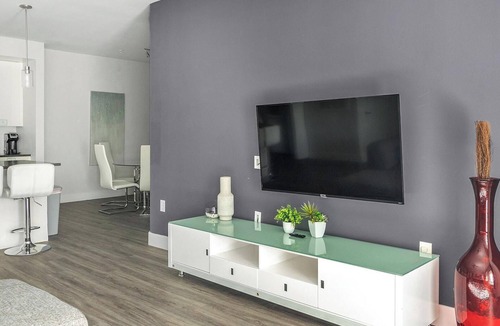 Port Tampa City Apartment | Landing | Stylish 3BD, Clubhouse, Pool
