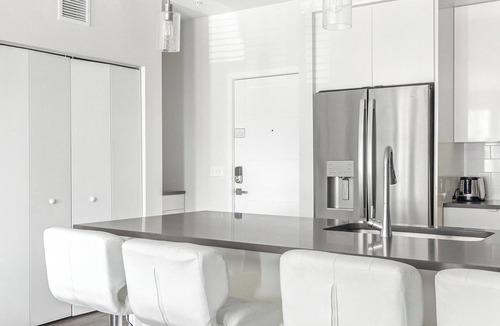Port Tampa City Apartment | Landing | Stylish 3BD, Clubhouse, Pool