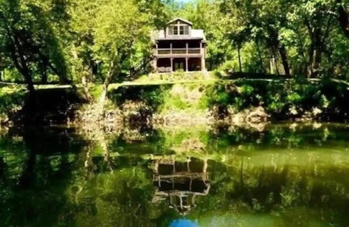 Dabolt Cabin | Lazy Turtle Campground