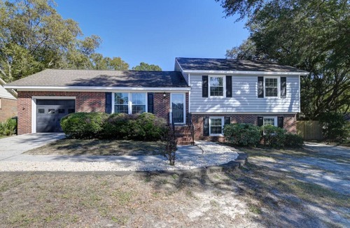 Lexington House | Lexington Leisure House- 4BR w/Pool & Games
