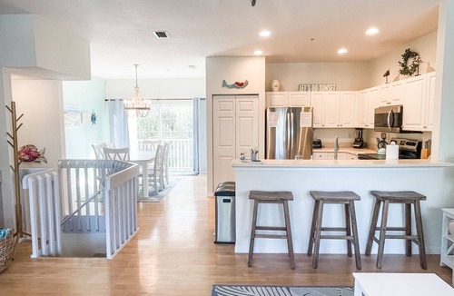 Bradenton Beach House | Light & Airy Townhome with Beach, Bay, & Pool views from deck!