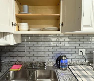 Bayshore Gardens Apartment | LivoOne - Coastal Comfort