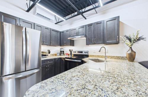 Port Canaveral Hotel | Loft Getaway Near Port & Beach -Unit 203
