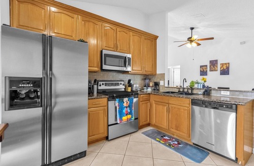 Wellington House | Logan Mickey House! pool house near Disney parks. Beautiful cozy 3bed house!