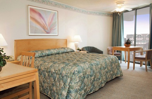 Wildwood Crest Hotel | Lotus Inn - Deluxe Guest Room