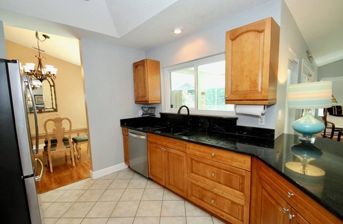 Countryside House | Lovely 3-bedroom pool house with AC in charming Port Orange