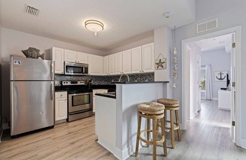Madeira Beach Condo | Lovely Water View Condo | Top Floor | Steps to Beach