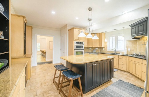 Providence Plantation Villa | LUX Resort Like Villa Heated Pool Hot Tub Games