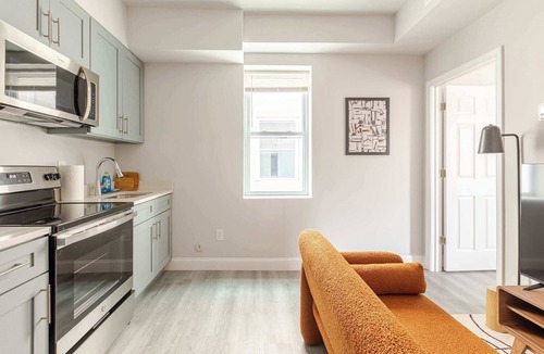Passyunk Square Apartment | Luxe & Convenience Center City | GlobeNest