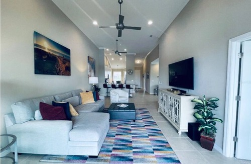 Braden River Condo | Luxurious Retreat at Esplanade of Lakewood Ranch!