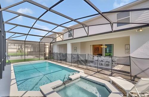 Four Corners Villa | Luxury 10BR Resort Home w/Pool & Movie Theater