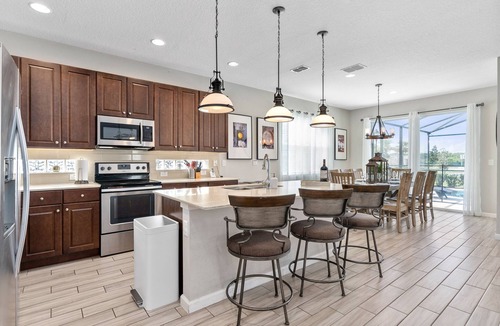 Kissimmee House | Luxury 5BR/5BA Villa with Spacious Outdoor Patio near Disney & Universal Parks