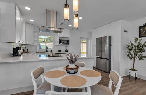 Dixieland House | Luxury Cozy Home·3BR/2BA· Dixieland Lakeland
