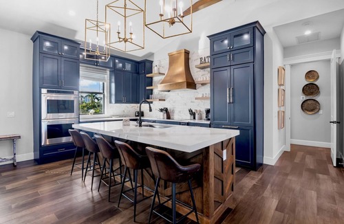Saint Armands Key House | Luxury Family Home! Great Location! Heated Pool/Spa and Games! - The Big Top