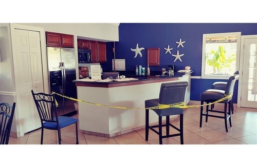 Trailer Estates Apartment | Luxury Lakefront Shorewalk near the AMI beaches and IMG.