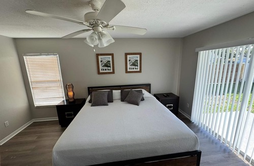 Indian Ridge House | Luxury Oasis for 9 near Disney, Sea world and Universal