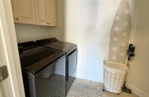 Bearss Plaza House | Luxury Pool & Spa Oasis in the City with King Bed.