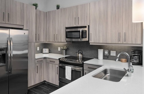 Third Ward Apartment | Luxury Serviced Apartment in Uptown CLT