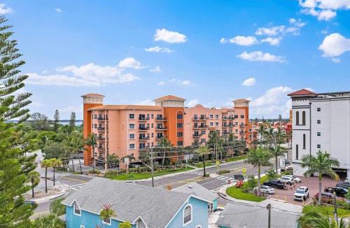 Madeira Beach House | Madeira Bay Resort Bayfront Oasis 202: 2BD 2BA