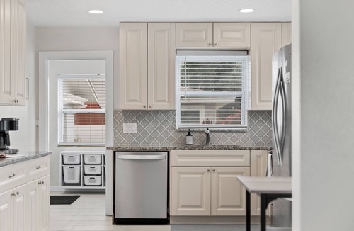 St. Petersburg House | Magnolia Heights Beauty