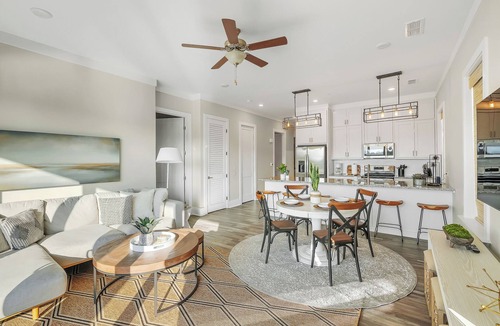 Cullman Condo | Mallard Pointe unit 200- Luxury condo- conveniently located!