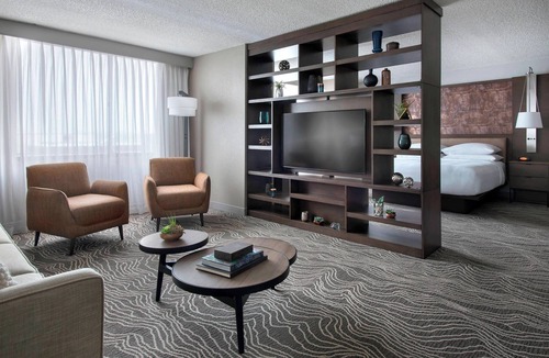 Newtonville Hotel | Marriott Albany