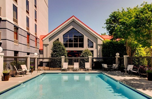 Gwinnett Place House | Marvelous Room for Your Stay! W/ Marketplace -S