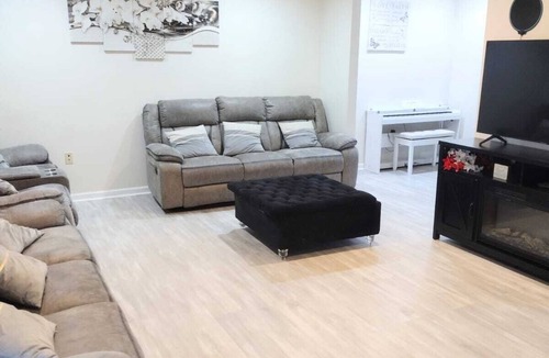 White Horse House | Mid-Term Rental Home in Hamilton New Jersey-Perfect for complex groups.