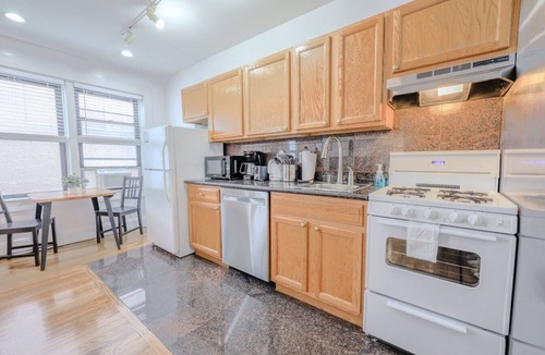 Shawmut Apartment | Modern 1BRs steps from Boston Common + South End