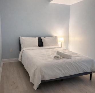 Brampton Apartment | Modern 2BR Basement Suite Private Entrance