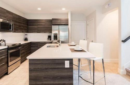 Haines City Apartment | Modern 3 Bed Town Home at Balmoral Resort-3SLTTH1 condo