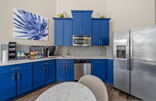 Westchase Apartment | Modern 3BR/2BA | Pools, Gym + Near Airport #5