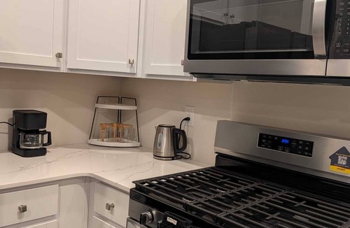 Rancocas House | Modern and Stylish 3BR Home near Philadelphia