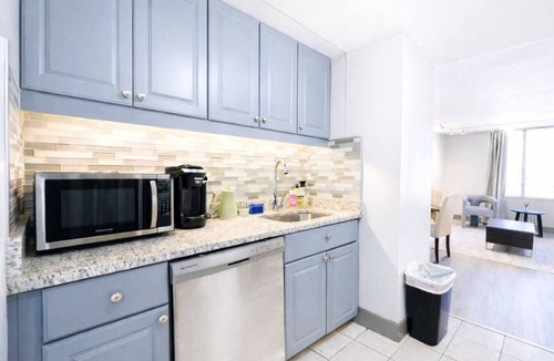 Downtown Hartford Apartment | Modern Downtown Hartford Condo + Gym |XL Center