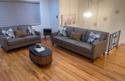 West Orange House | Modern Glam Getaway 30 minutes from NYC