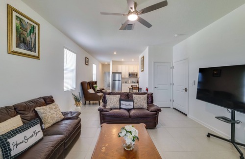 Clermont House | Modern Groveland Suite Near Lakes & Trails!