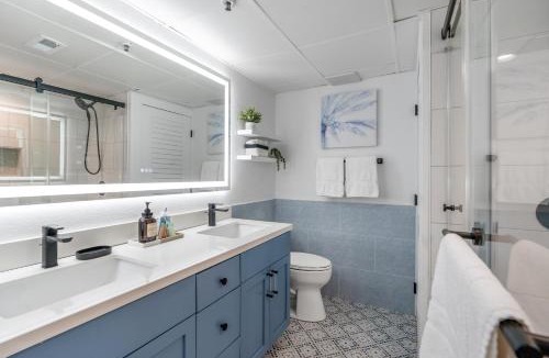 Windy Hill Apartment | Modern Oceanfront 1 Bedroom Condo, Prime Location, Stunning Views at Beach Cove Resort