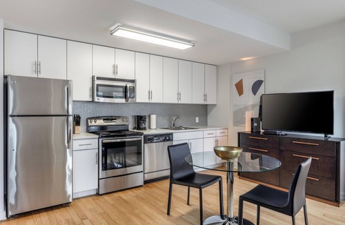 Powerhouse Arts District Apartment | Modern Serviced Studio Apartment in Jersey City