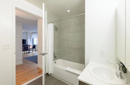 Powerhouse Arts District Apartment | Modern Serviced Studio Apartment in Jersey City