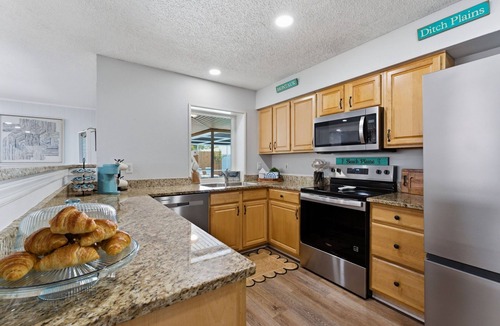 Bradenton House | ⚓Montauks Point! Private pool home 10 min> drive to Anna Maria beaches!⚓🌅