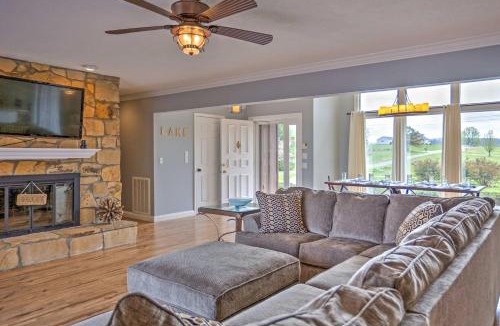 Mill Springs House | Monticello Home w/Multi-Level Deck on 2 Acres!