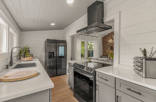 Highlands Cottage | Mountain chic cottage in the center of Downtown Highlands!