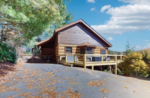 Foscoe House | Napping Bear Cabin
