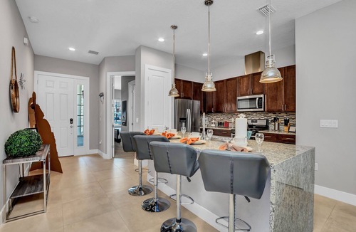 Crestwynd Bay House | NEW amazing upscale dream house just 5 Minutes to Disney Parks