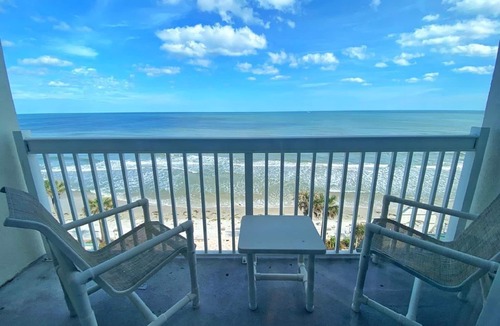 Ortona Park Apartment | NEW! Fantastic Ocean Front Studio in Daytona Beach