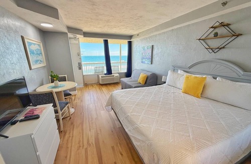 Ortona Park Apartment | NEW! Gorgeous Ocean View Studio in Daytona Beach