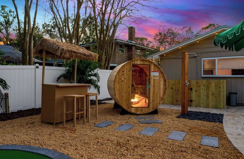 Seminole House | New! Lux All-Inclusive Home: 85F Pool x Movie, Pickleball, Sauna, 4 Min Beach