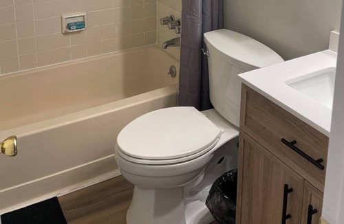 Vernon Condo | New renovated Condo in Vernon, NJ. Moutain Creek Resort, Skiing minutes away